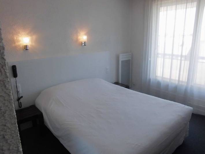 Hôtel pour 2 personnes dans Gare De Challans - 3