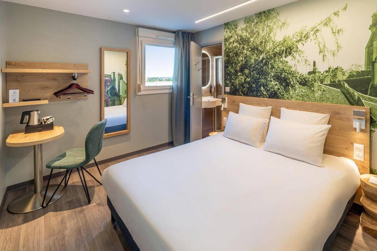 Sure Hotel by Best Western Dole in Dole, Jura