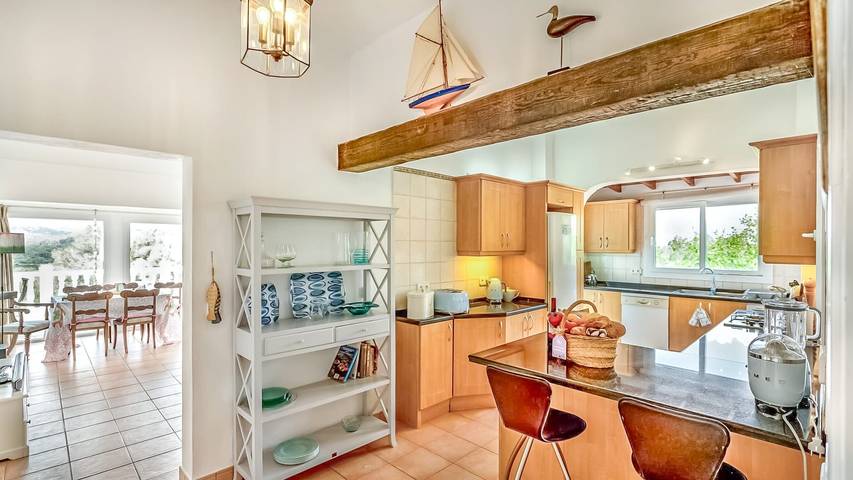 Charmante maison de vacances 'Can Paradís' avec vue sur la mer, Wi-Fi et climatisation à Ibiza in San Rafael (Ibiza), Sant Antoni de Portmany