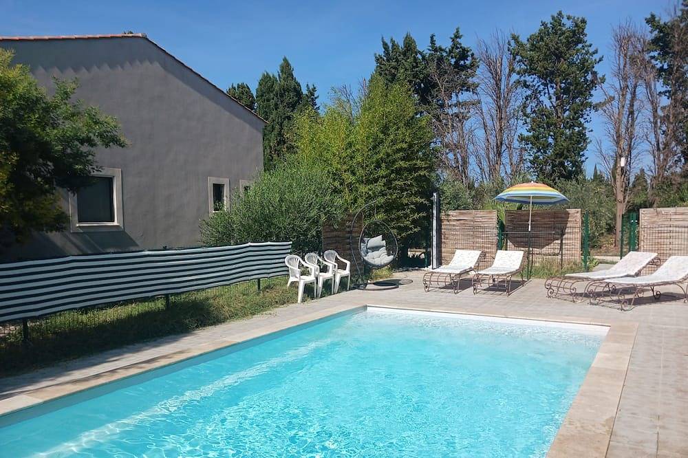 Unabhängige Villa in Domaine Agricole Bio in Saint-Martin-de-Crau, Mittelmeerküste (Frankreich)