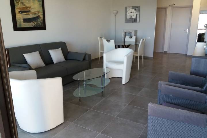 Gîte pour 4 personnes, avec balcon, adapté aux familles dans Casino De Sainte Maxime - 4