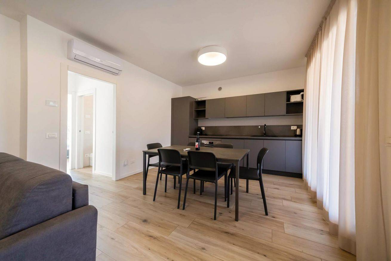 Entire apartment, Apartmentsgarda - Garda31 Residence - B14 in Garda, Garda Mountains