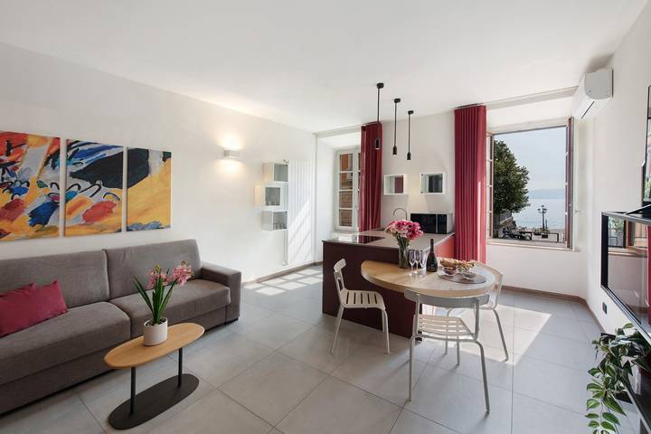 Gîte pour 4 personnes, avec vue sur le lac à Gargnano