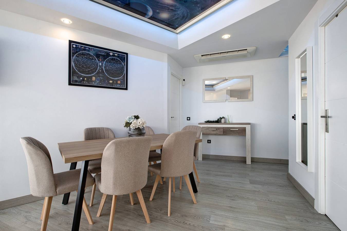 Ganze Wohnung, Apartment 'Vistas Al Mar Torremolinos' mit Meerblick, Wlan und Klimaanlage in La Colina Torremolinos, Torremolinos