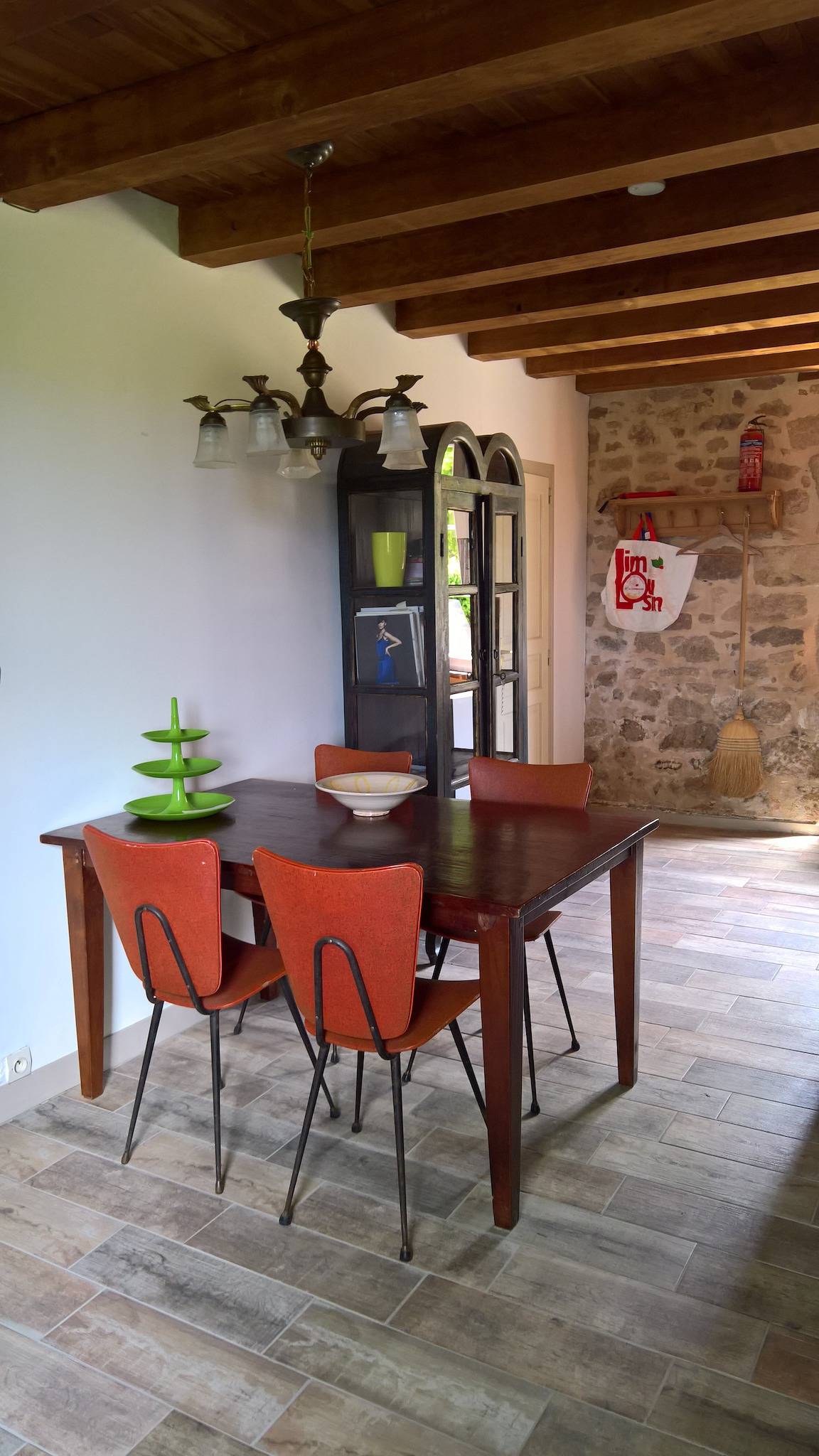 Gîte pour 4 personnes avec piscine in Saint-Auvent, Parc naturel régional Périgord-Limousin