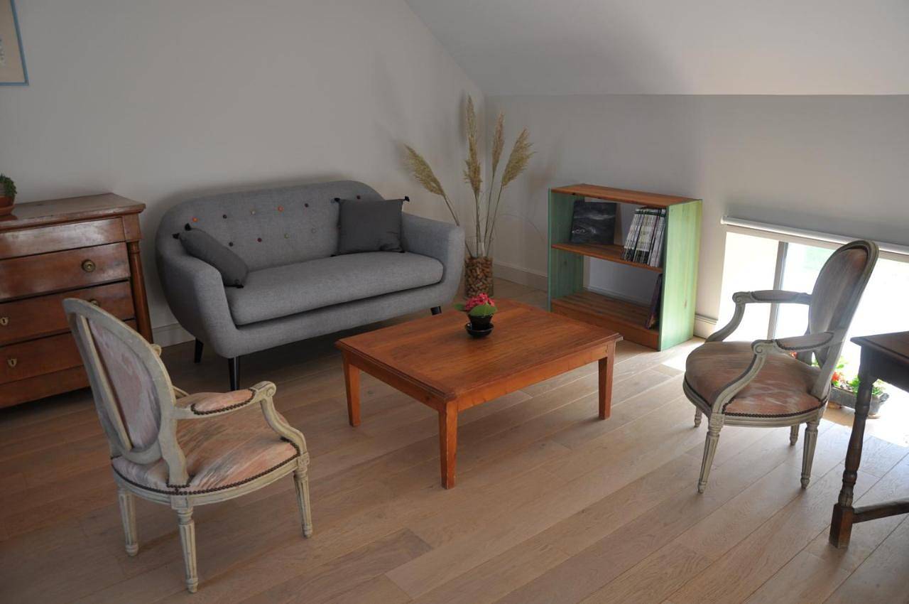Deluxe Double Room (2 Adults + 1 Child) in Reims, Marne