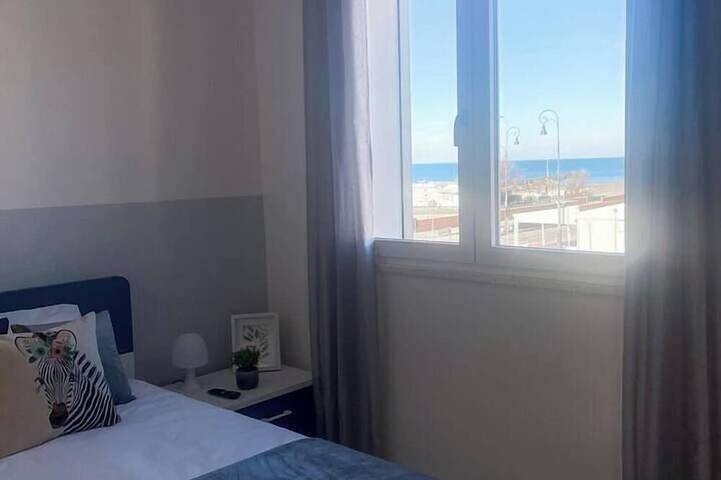 Ganze Wohnung, House on the Beach, House on the beach near the airport in Fiumicino, Rom Provinz