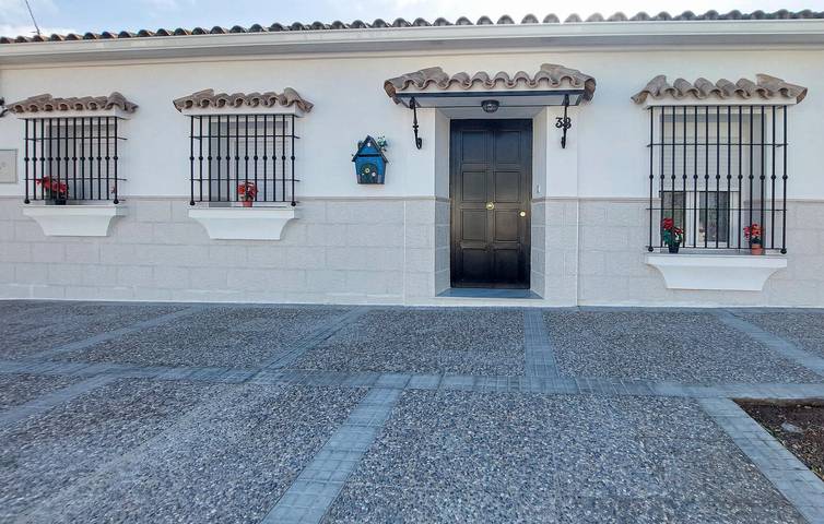 Ferienhaus für 6 Personen, mit Terrasse und Pool sowie Garten in Jerez de la Frontera
