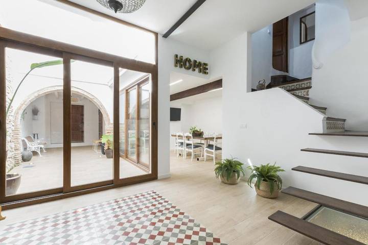 Apartamento para 8 personas, con Terraza en Bellreguart