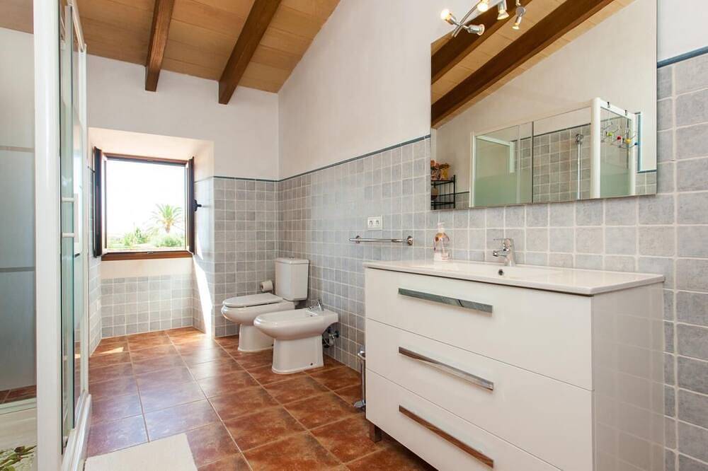 Villa Paula. Reformada Casa Tradicional de Mallorca in Es Llombards, Santanyí