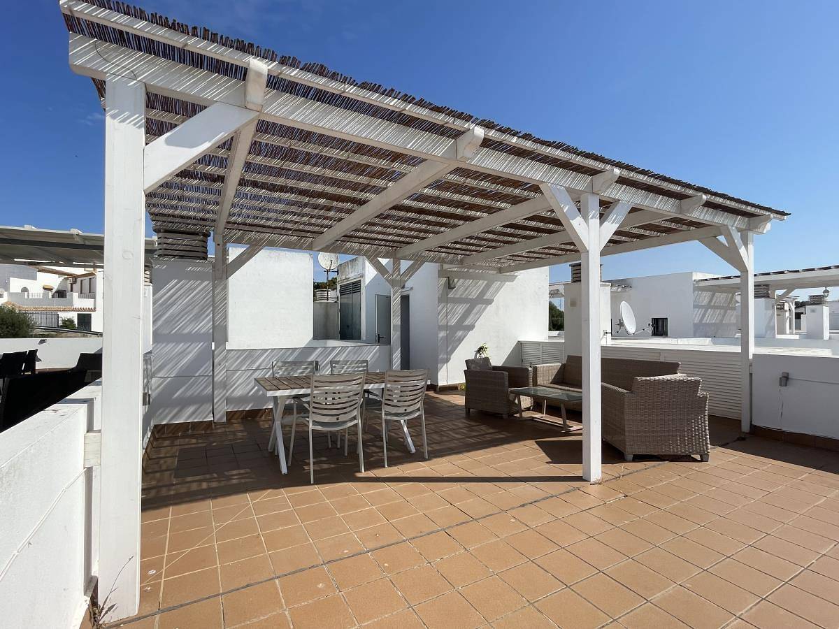 Ganze Wohnung, Ap. Nil - Moderne Ferienwohnung mit fantastischem Blick, Gemeinschaftspool und riesiger privater Dachterrasse in Conil de la Frontera, Costa de la Luz