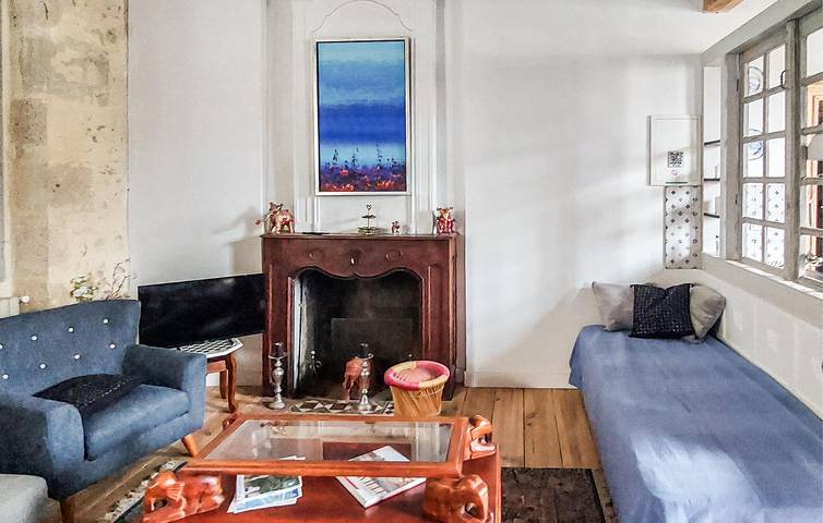 Appartement confortable en bord de mer avec Wi-Fi, à 1 km de l'île de Mijema in La Réole, Région de Langon