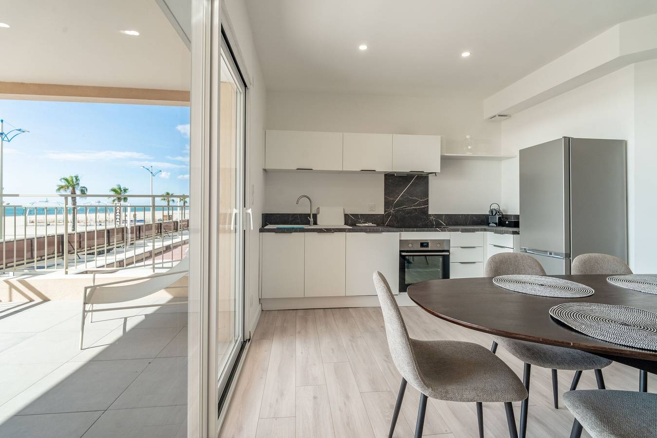 Ganze Wohnung, Ferienhaus 'Face À La Mer 1' mit Klimaanlage in Port-la-Nouvelle, Mittelmeerküste (Frankreich)