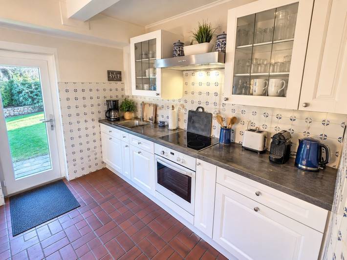 Ferienhaus Hansen Hof 4 mit Garten, Terrasse und moderner Ausstattung in Tinnum in Tinnum, Sylt (Gemeinde)