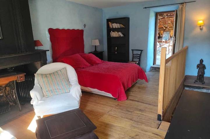 Location de vacances pour 6 personnes, avec balcon et jardin à Balaguères - 3