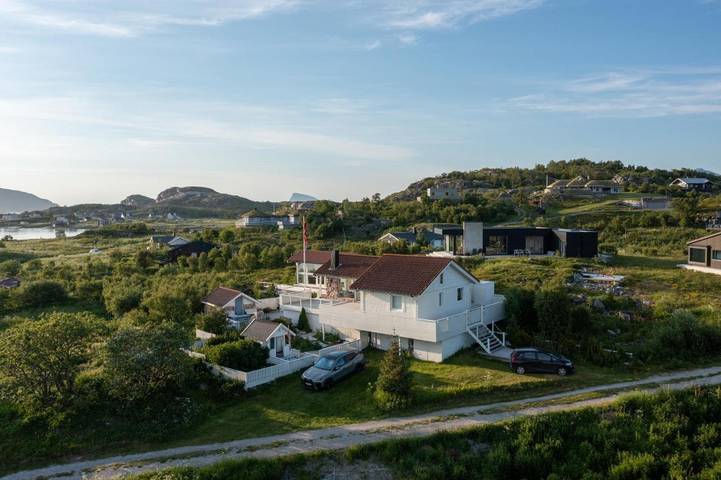 Ferienhaus für 4 Personen, mit Garten und Ausblick in Troms - 2