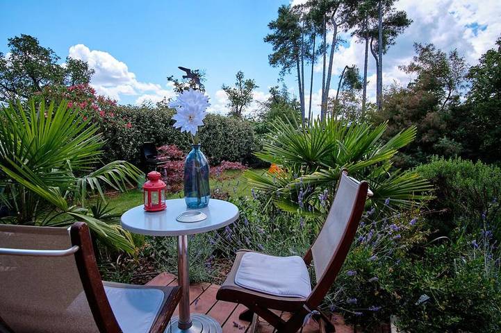 Maison de vacances pour 7 personnes, avec jardin et jacuzzi à Aubenas