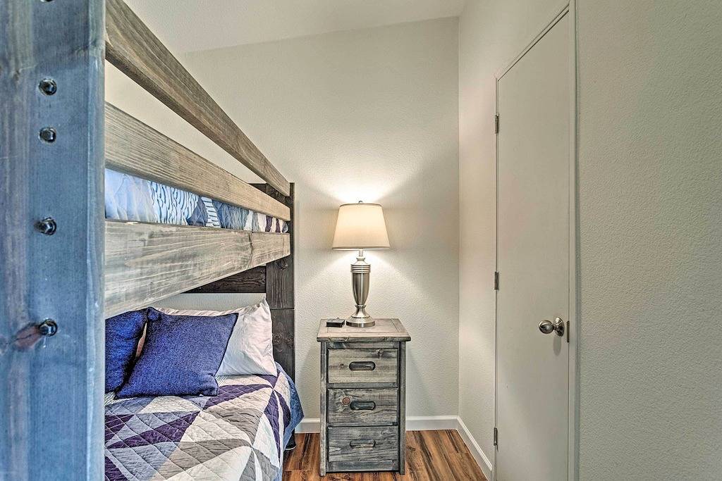 Sedona Home w/ View, Half-Mi to Chimney Rock! in Sedona, Oak Creek Canyon