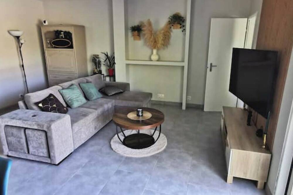 Villa Moderne à Montpellier - Swimming pool - Tramway in Saint-Jean-de-Védas, Côte d'Améthyste