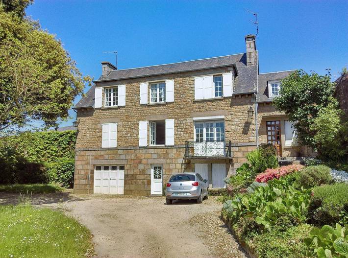 Gîte pour 10 personnes, avec jardin à Avranches - 2