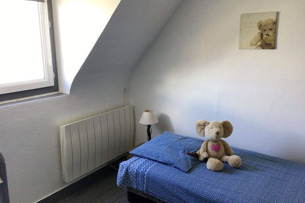 Sara's home 24. in Rouen, Rouen region