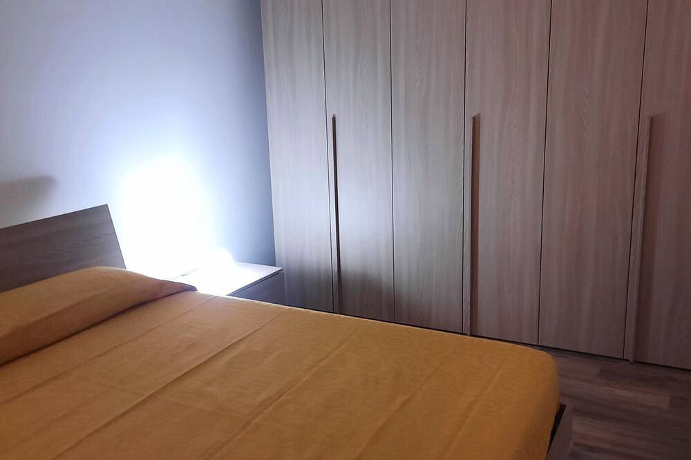 Maison de vacances « La Collina » avec terrasse privée, Wi-Fi et climatisation in Galatone, Golfe de Tarente