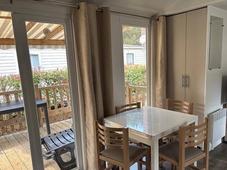 Tour Opérateur et particuliers sur camping Bonne Anse - Funpass non inclus - Mobilhome 6 personnes - Mobilhome Ba 350 40 m2 3 ch 6 pers in Les Mathes, Côte de Beauté