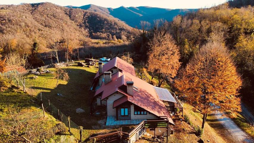 Chambre d’hôte pour 3 personnes, avec vue ainsi que jardin et balcon à San Pietro al Natisone