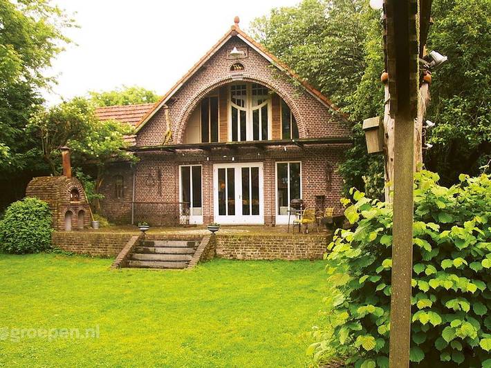 Ferienhaus für 25 Personen, mit Balkon/Terrasse und Terrasse sowie Garten in Horst aan de Maas