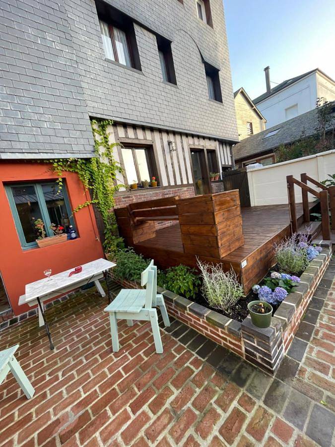 Gîte pour 2 personnes, avec terrasse et jardin à Pont-Audemer - 2
