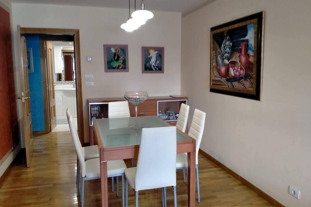 Entire apartment, Apartment 5 minutes from the beach in Sada, Galician Coast