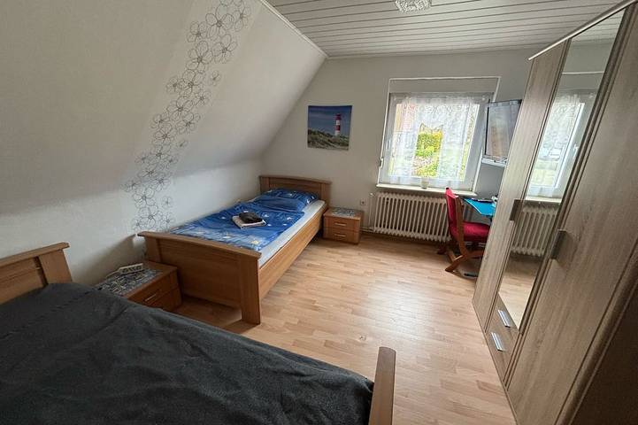 Ferienwohnung für 7 Personen, mit Garten und Terrasse in Westoverledingen - 3