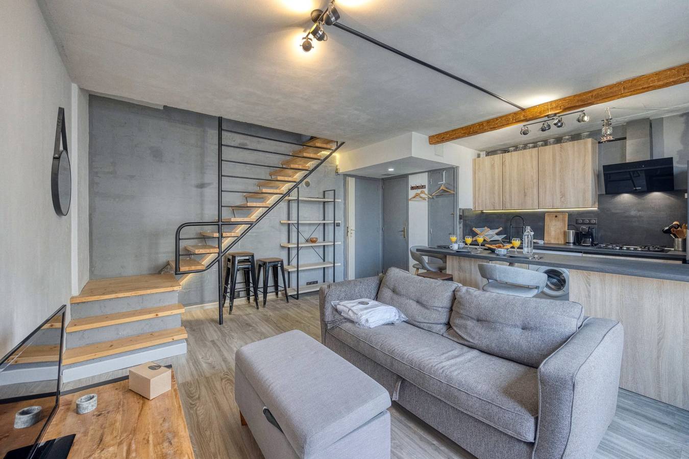 Appartement entier, #Hn | Le Beau Duplex in Grenoble, Isère