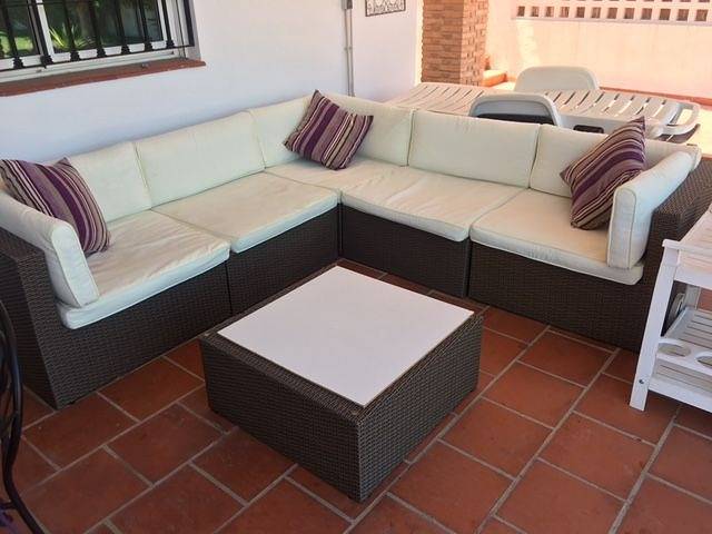 5 Bedroom Villa with Sea Views and Private Pool in La Herradura, Almuñecar