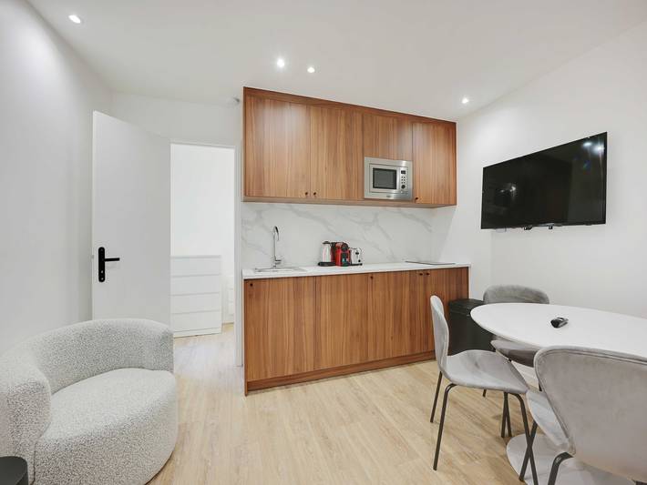 Ferienwohnung für 4 Personen, mit Terrasse und Balkon/Terrasse, kinderfreundlich - 1