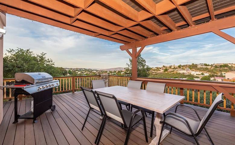 Vacation rental for 8 people, with balcony in Prescott
