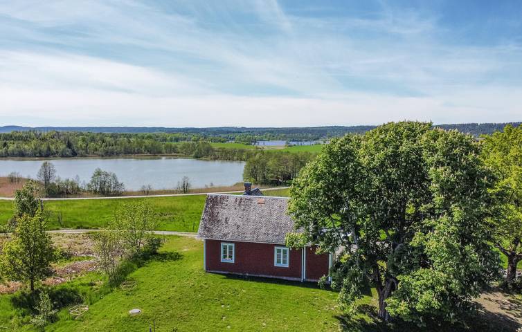 Ferienhaus für 6 Personen, mit Garten und Seeblick, mit Haustier