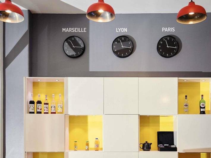 Hôtel pour 3 personnes, avec terrasse dans Gare De Marseille Saint Charles - 3