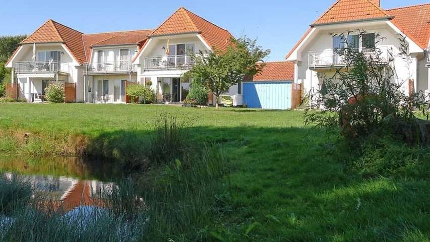 Ferienhaus für 3 Personen, mit Garten und Balkon in Gingst