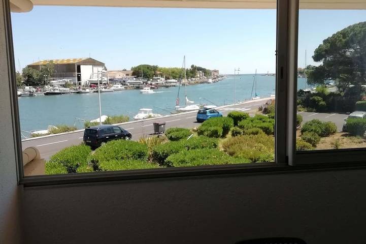 Gîte pour 4 personnes dans la Tamarissière