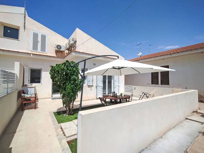 Casa de vacaciones para 4 personas, con terraza y jardín - 1