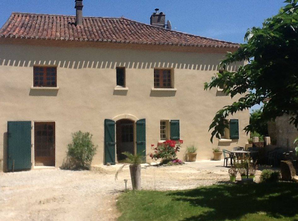 Maison de famille avec piscine, proche Marciac in Tourdun, Gers