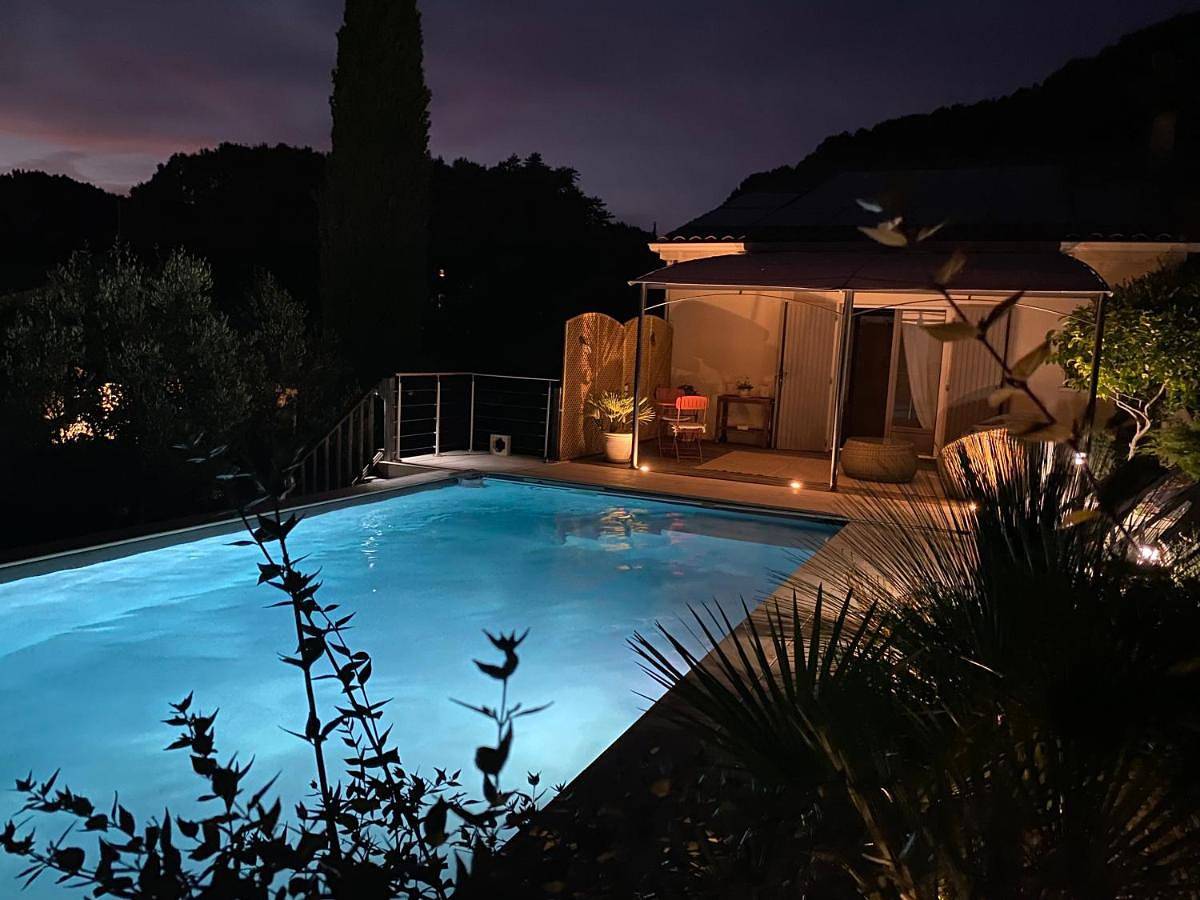 Appartement entier, La passerelle du couchant in Langlade, Région de Nîmes