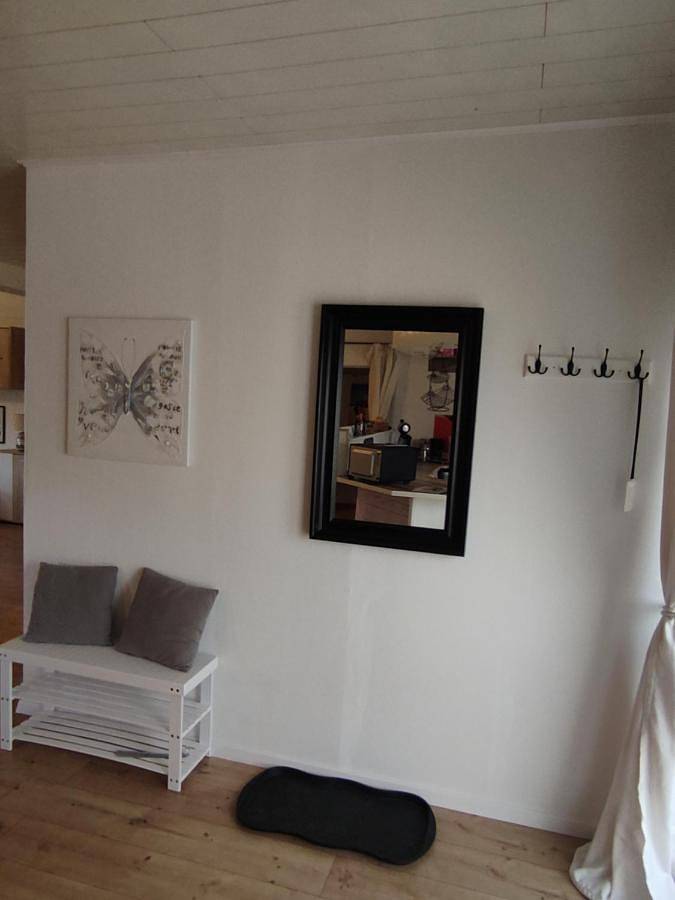 Ganze Wohnung, One-Bedroom Apartment in Laacher See, Wassenach