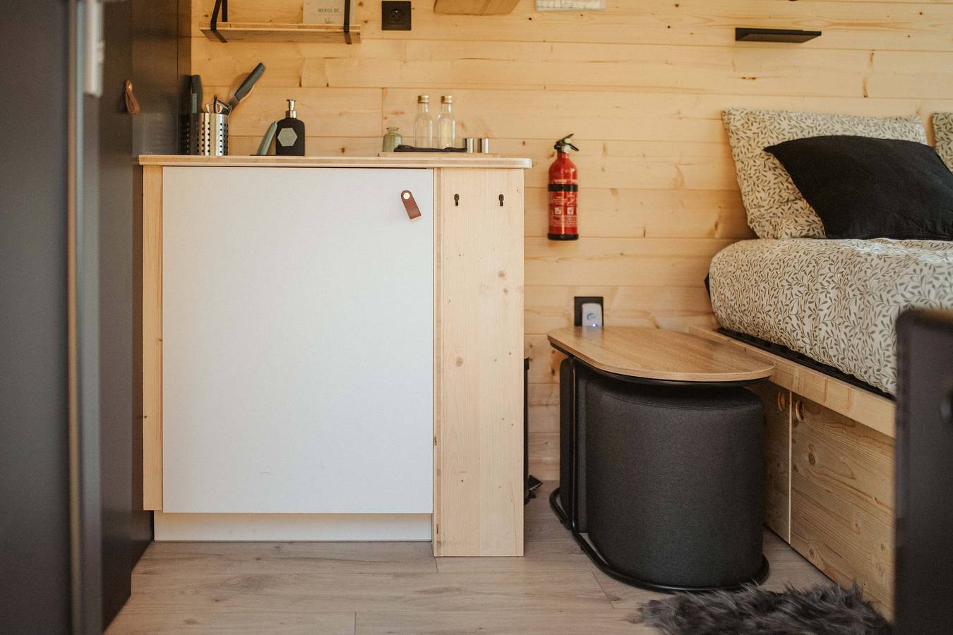 ※ Homnest ※ L'Instant Sauvage ※ Vue Cimes & Forêt in Riotord, Alto Loira