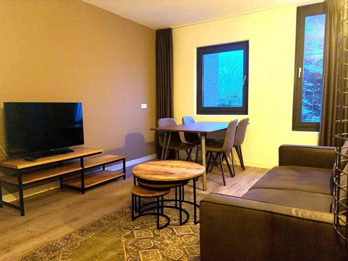 Ferienpark für 4 Personen, mit Garten und Sauna sowie Pool, mit Haustier in Rheinland-Pfalz