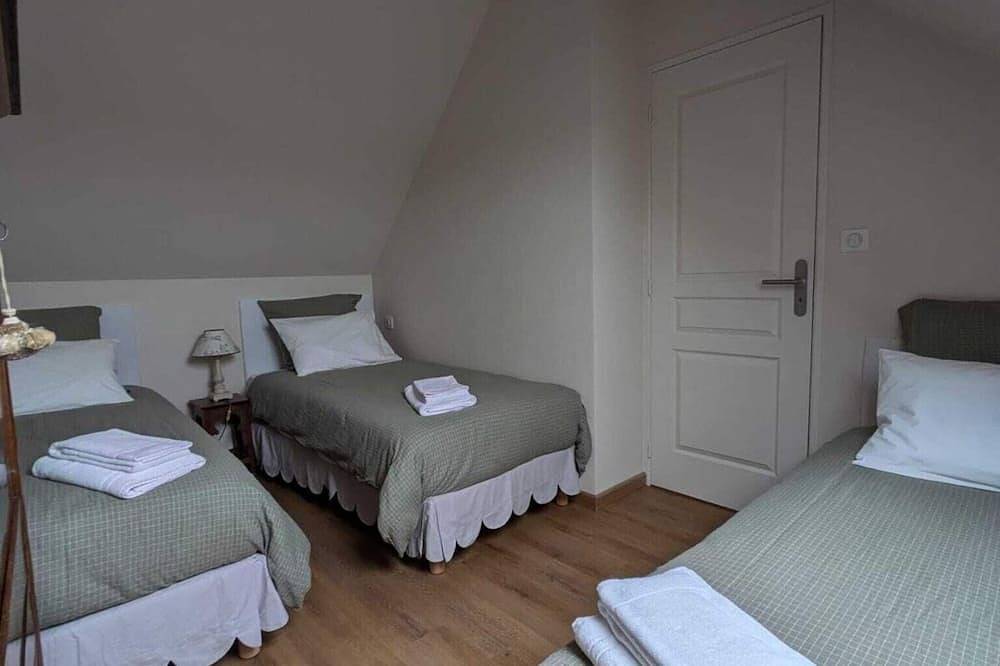 Manoir Saint Joseph - Gîte Jean Cousin in Sens, Yonne