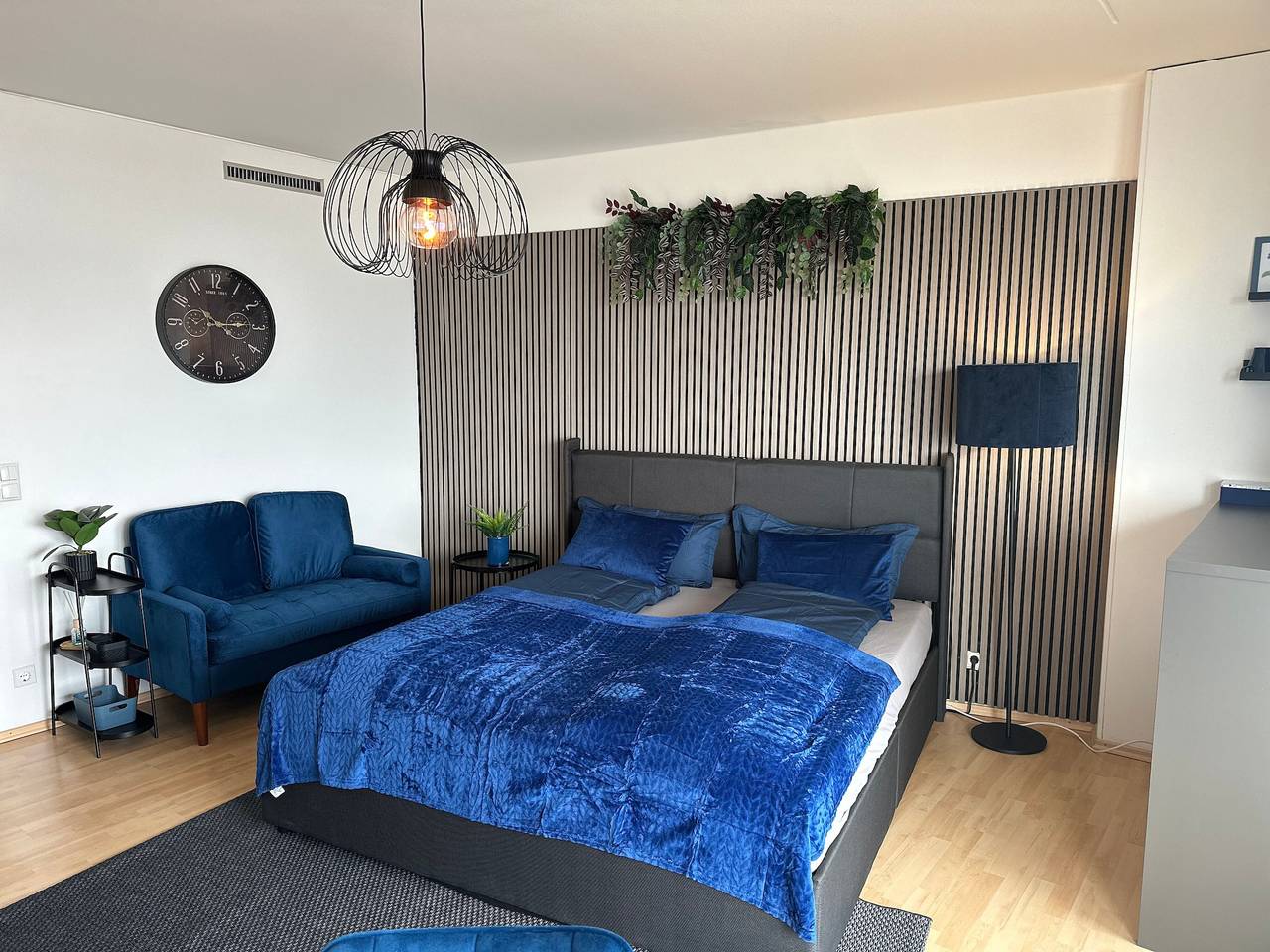 Studio entier, Studio « Loft 28 Blue » avec balcon et Wi-Fi in Augsbourg, Souabe (Bavière)