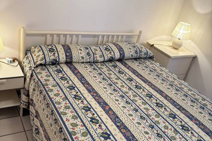 Ferienwohnung für 8 Personen, mit Balkon in Marina di Massa - 4