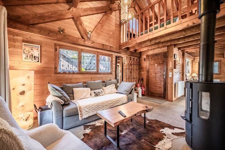 Gîte pour 6 personnes, avec jardin à Verchaix - 4